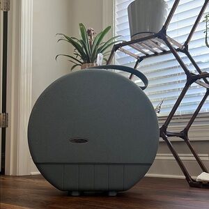 Round Blue luggage with Handle